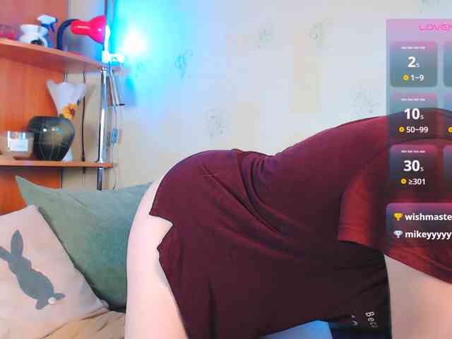 striptease chat room Caroline1995