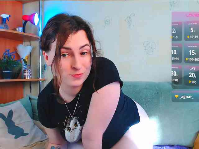 Caroline1995 Live Webcam on BongaCams