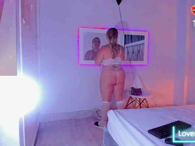 milfhorny69 webcam