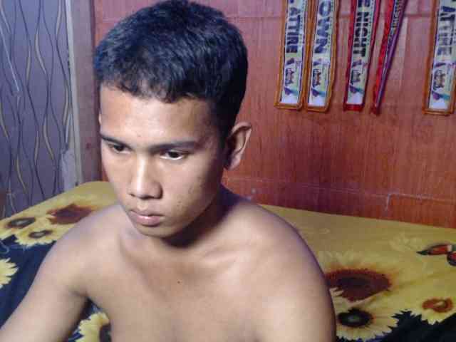 Urdreamboybam Live Webcam on BongaCams