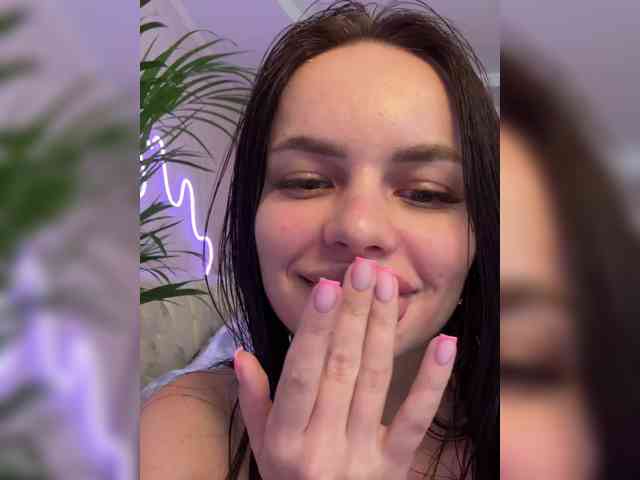 Klubnika13 webcam