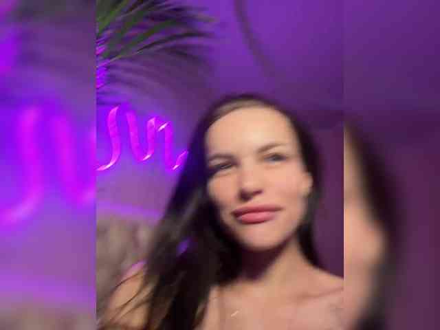 Klubnika13 webcam