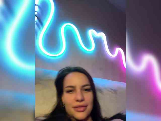 Klubnika13 webcam
