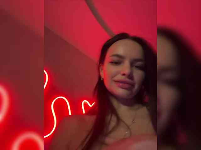Klubnika13 webcam