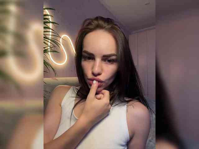 Klubnika13 webcam