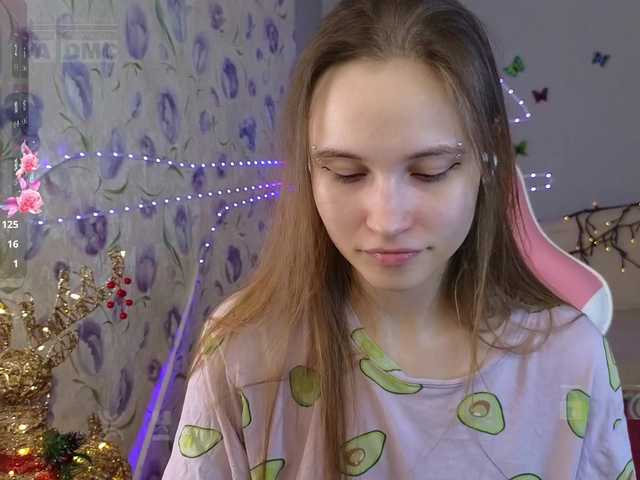 Armura's BongaCams show and profile