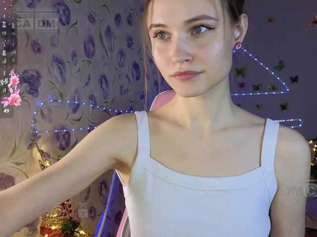 Armura's BongaCams show and profile