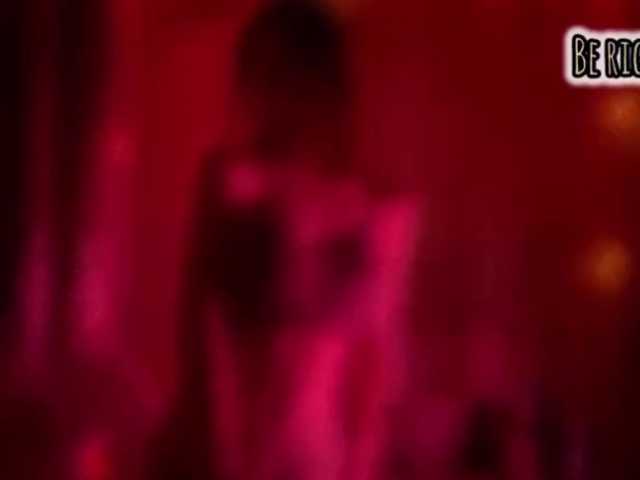 Armura's BongaCams show and profile