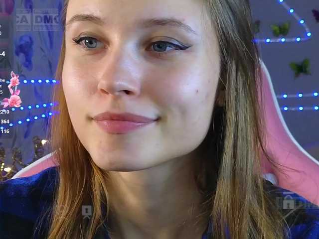 Armura's BongaCams show and profile