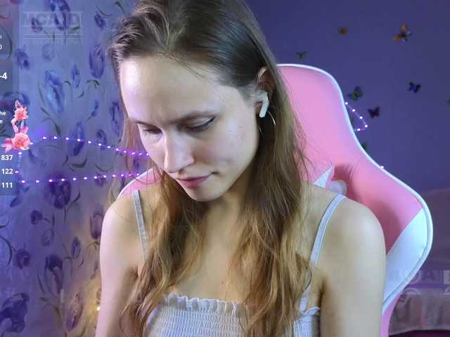 Armura's BongaCams show and profile