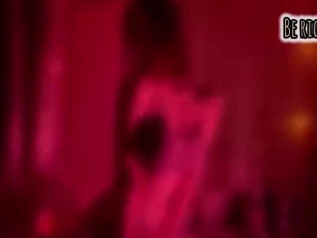 Armura's BongaCams show and profile