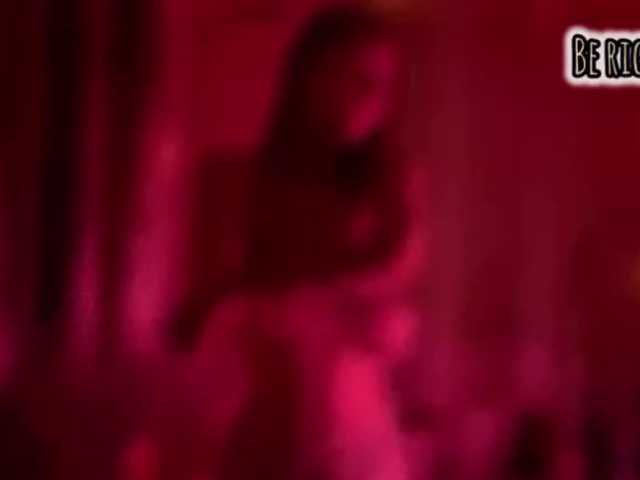 Armura's BongaCams show and profile