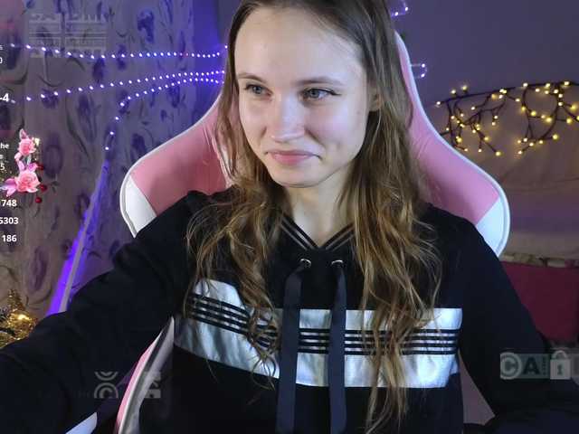 Armura's BongaCams show and profile