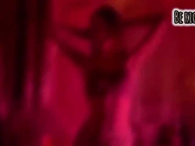 Armura's BongaCams show and profile