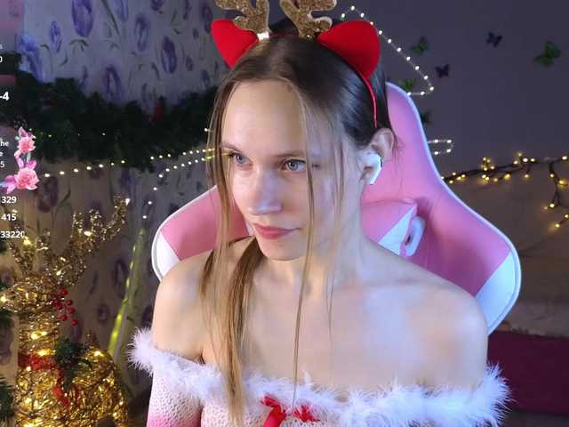 Armura's BongaCams show and profile