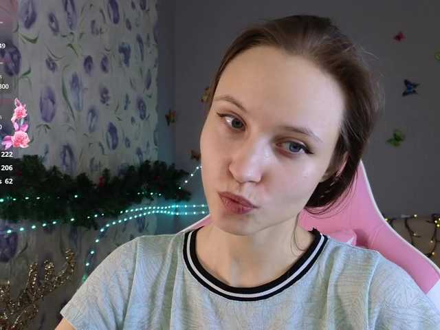 Armura's BongaCams show and profile