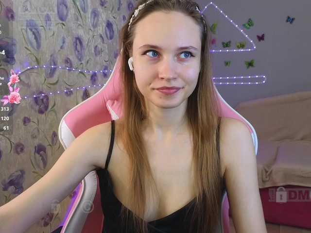 Armura's BongaCams show and profile