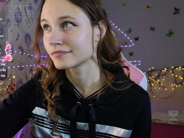 Armura's BongaCams show and profile