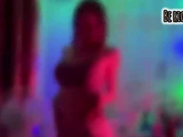 Armura's BongaCams show and profile