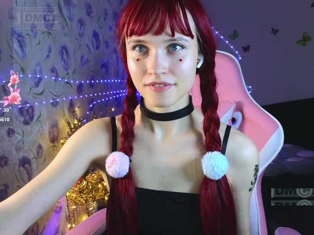 Armura's BongaCams show and profile