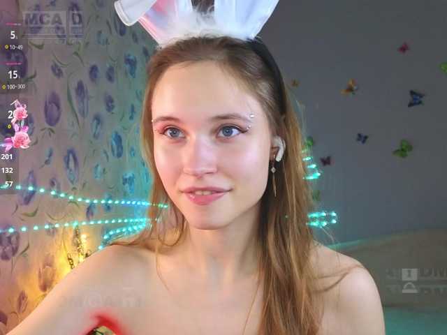 Armura's BongaCams profile