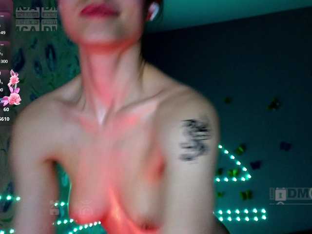 Armura's BongaCams show and profile