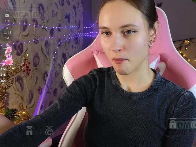 Armura's BongaCams show and profile