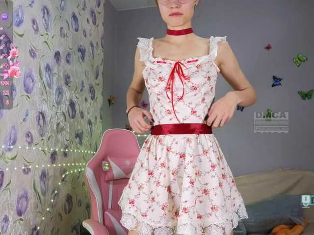 Armura's BongaCams show and profile