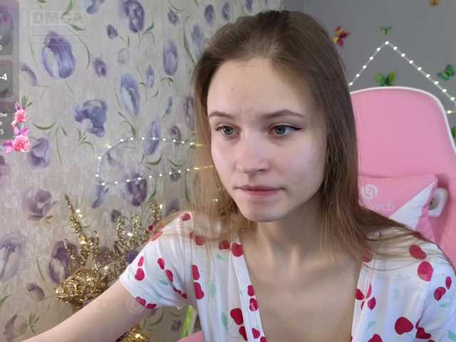 Armura's BongaCams show and profile