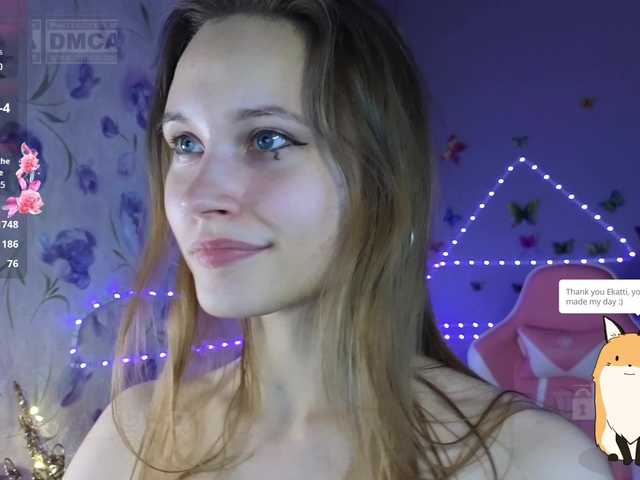 Armura's BongaCams show and profile