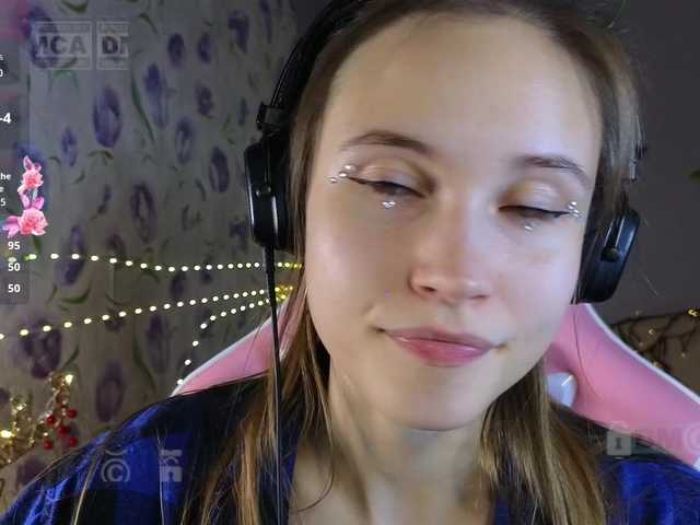 Armura's BongaCams show and profile