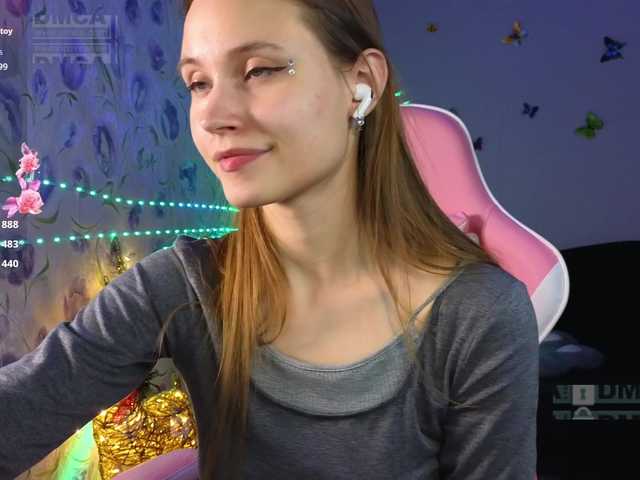 Armura's BongaCams show and profile