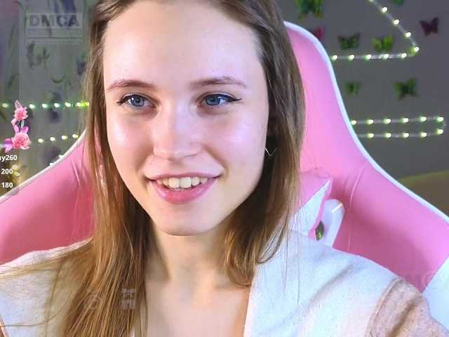 Armura's BongaCams show and profile