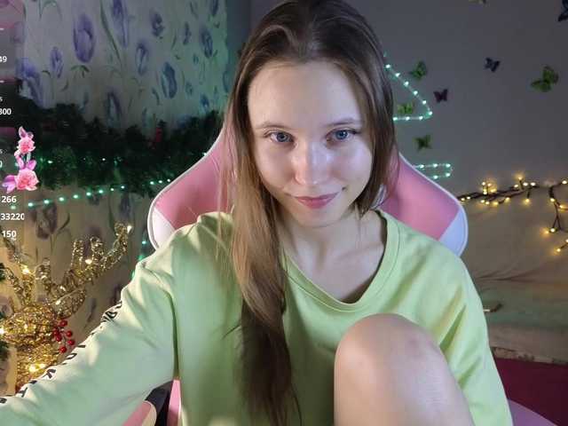 Armura's BongaCams show and profile