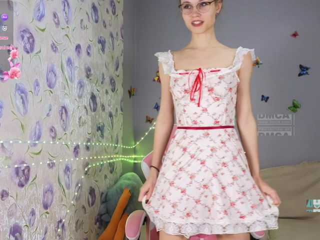 Armura's BongaCams show and profile