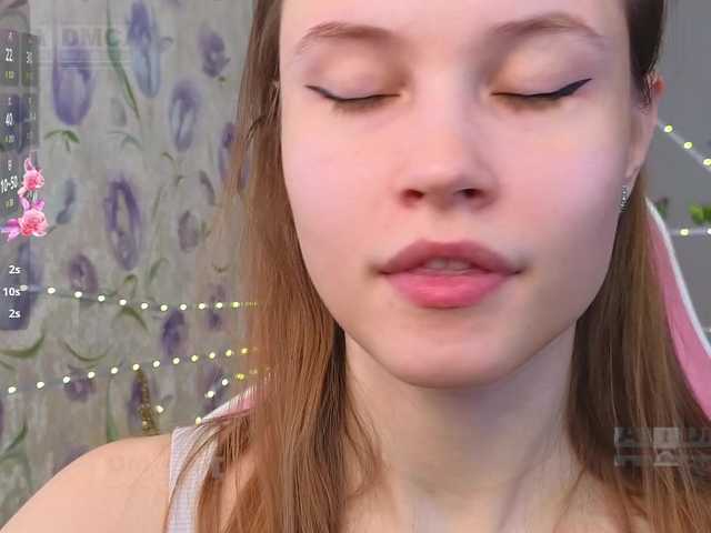 Armura's BongaCams profile