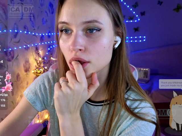 Armura's BongaCams show and profile