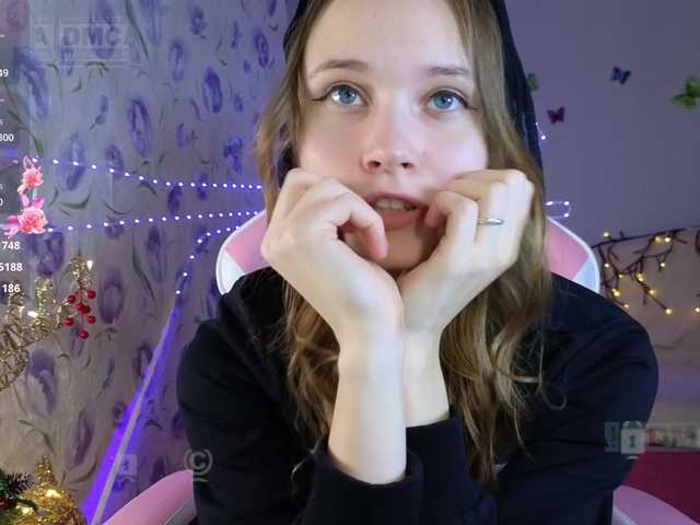 Armura's BongaCams show and profile