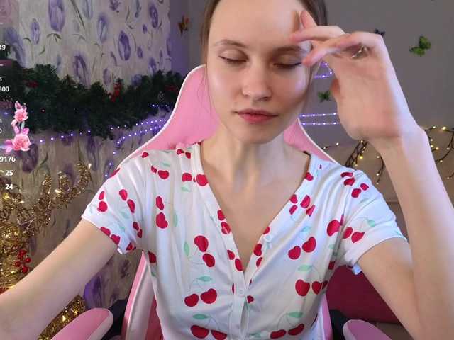 Armura's BongaCams show and profile