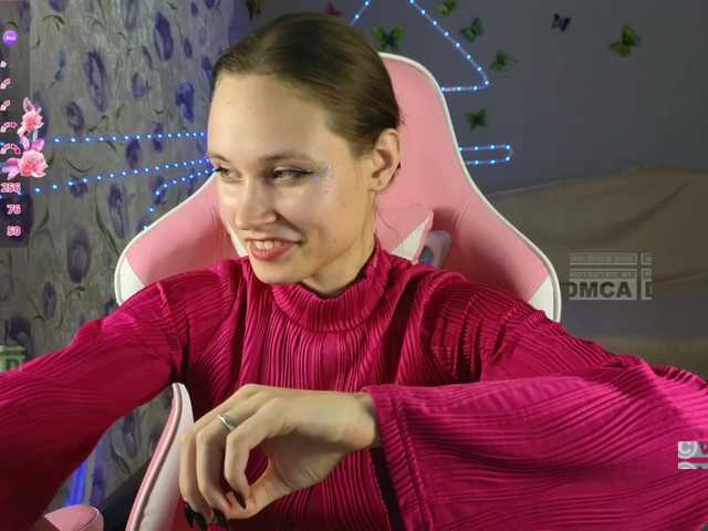 Armura's BongaCams show and profile