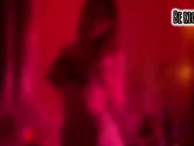 Armura's BongaCams profile