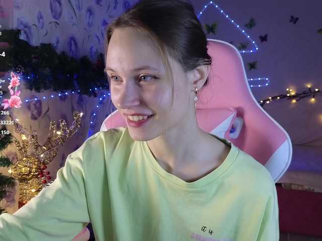 Armura's BongaCams show and profile