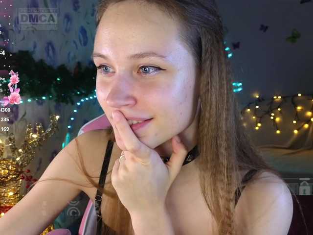 Armura's BongaCams show and profile