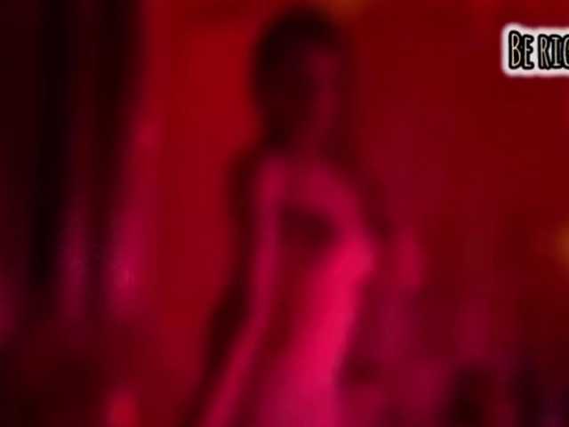 Armura's BongaCams show and profile