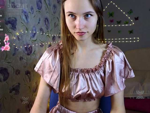 Armura's BongaCams show and profile