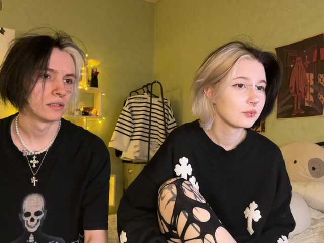 вебкам VeryRareTwins
