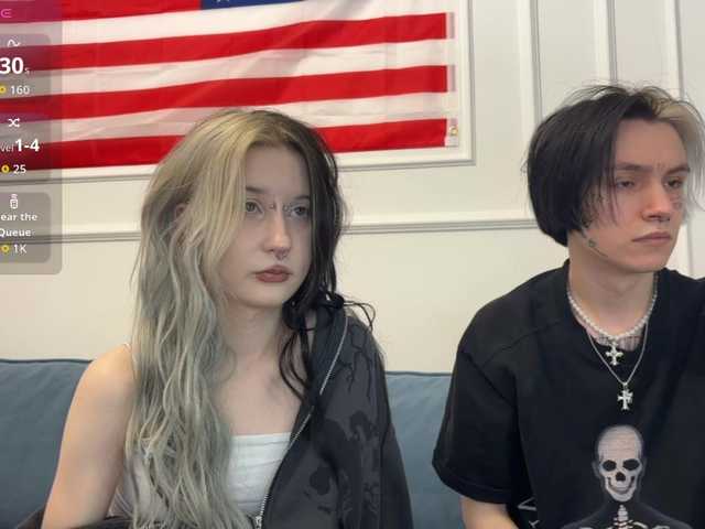 VeryRareTwins live cam