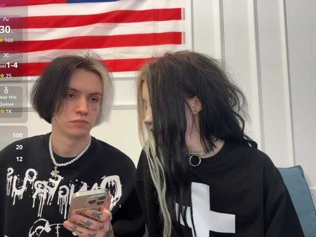 VeryRareTwins's BongaCams show and profile