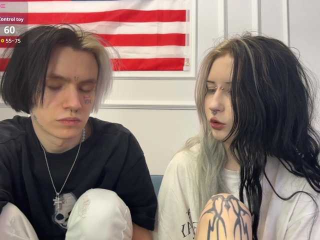 VeryRareTwins's BongaCams show and profile