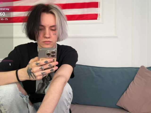 VeryRareTwins's BongaCams show and profile